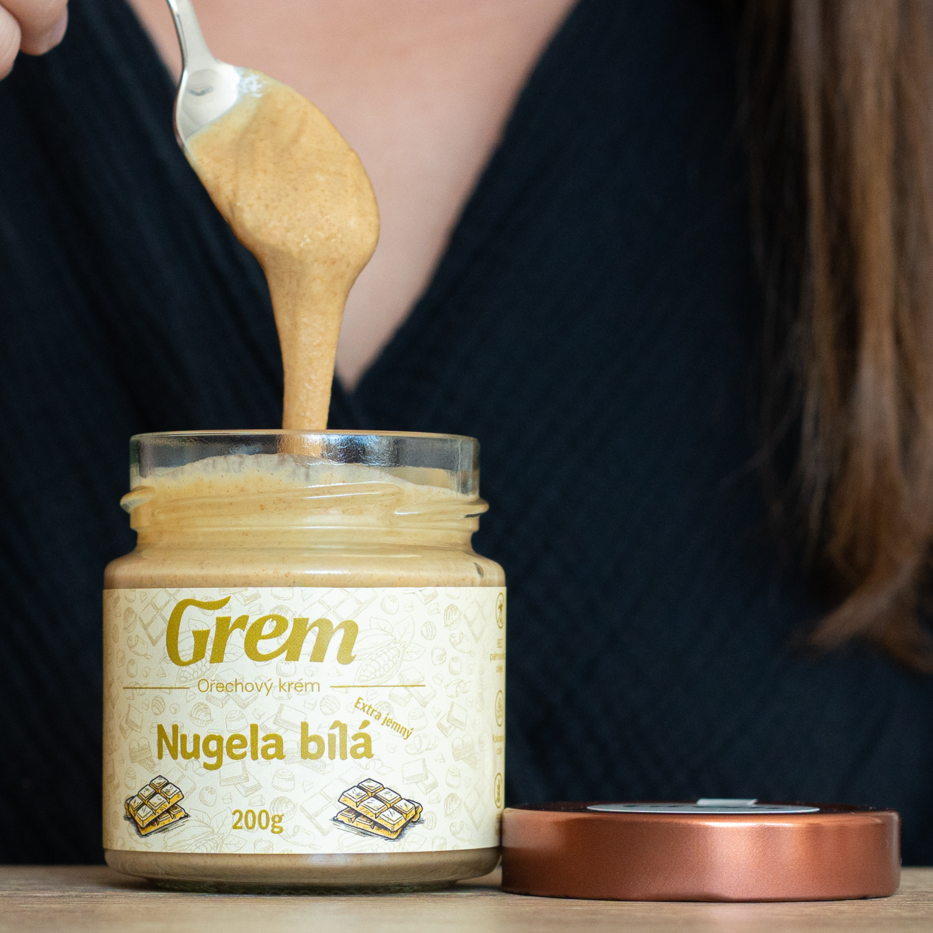 Nugela bílá popis